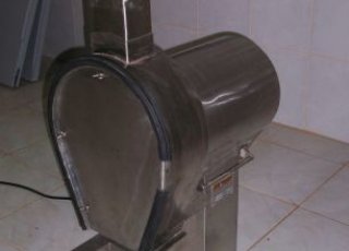 Processador  p/ farinhas Especiais  (oleosas) - processador martelos e facas - PFF - 200