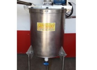 Misturador inox tanque vertical - AGMAC - MTV-100-X  - sistema de mistura com processador / moedor