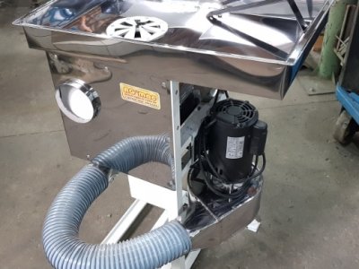 Debulhador AGMAC-DCA- 2000 MINI - máquina debulhar alho - uso industrial ou agrícola