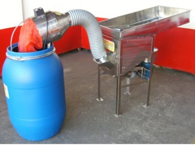 Debulhador AGMAC-DCA-2000 MASTER 1-XE -inox- Máquina debulhar alho - uso industrial ou agrícola